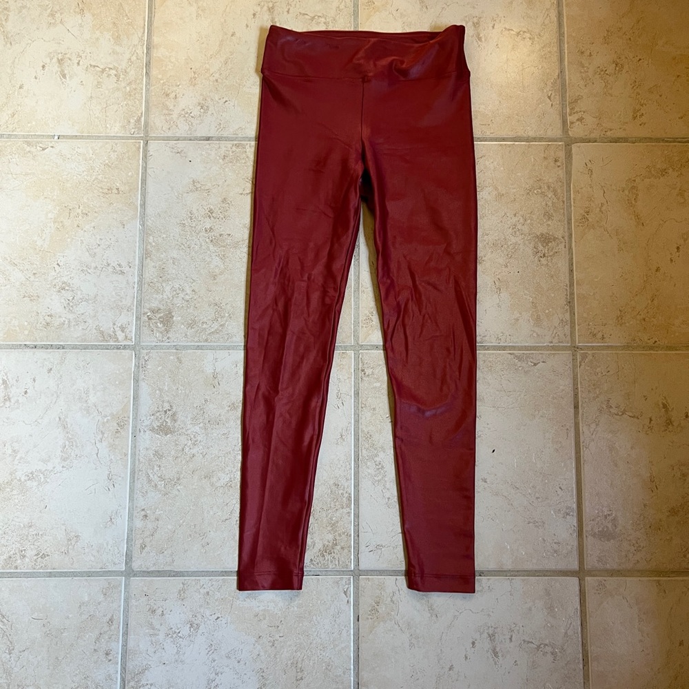 Koral shiny yoga pants - ankle length - size small